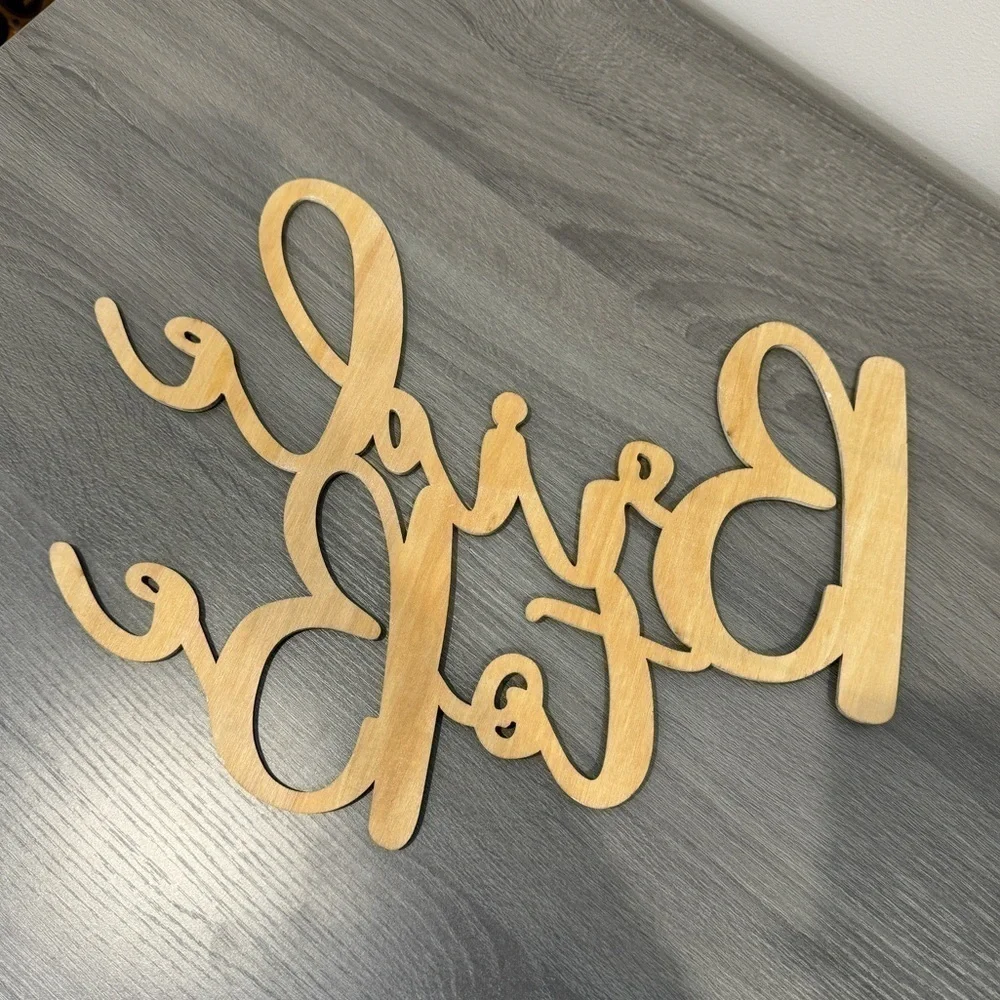 Bride to Be Wooden White Sign 15x12